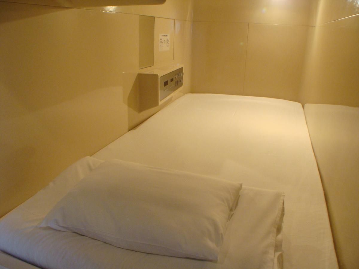 Kumamoto Capsule Hotel Exterior photo