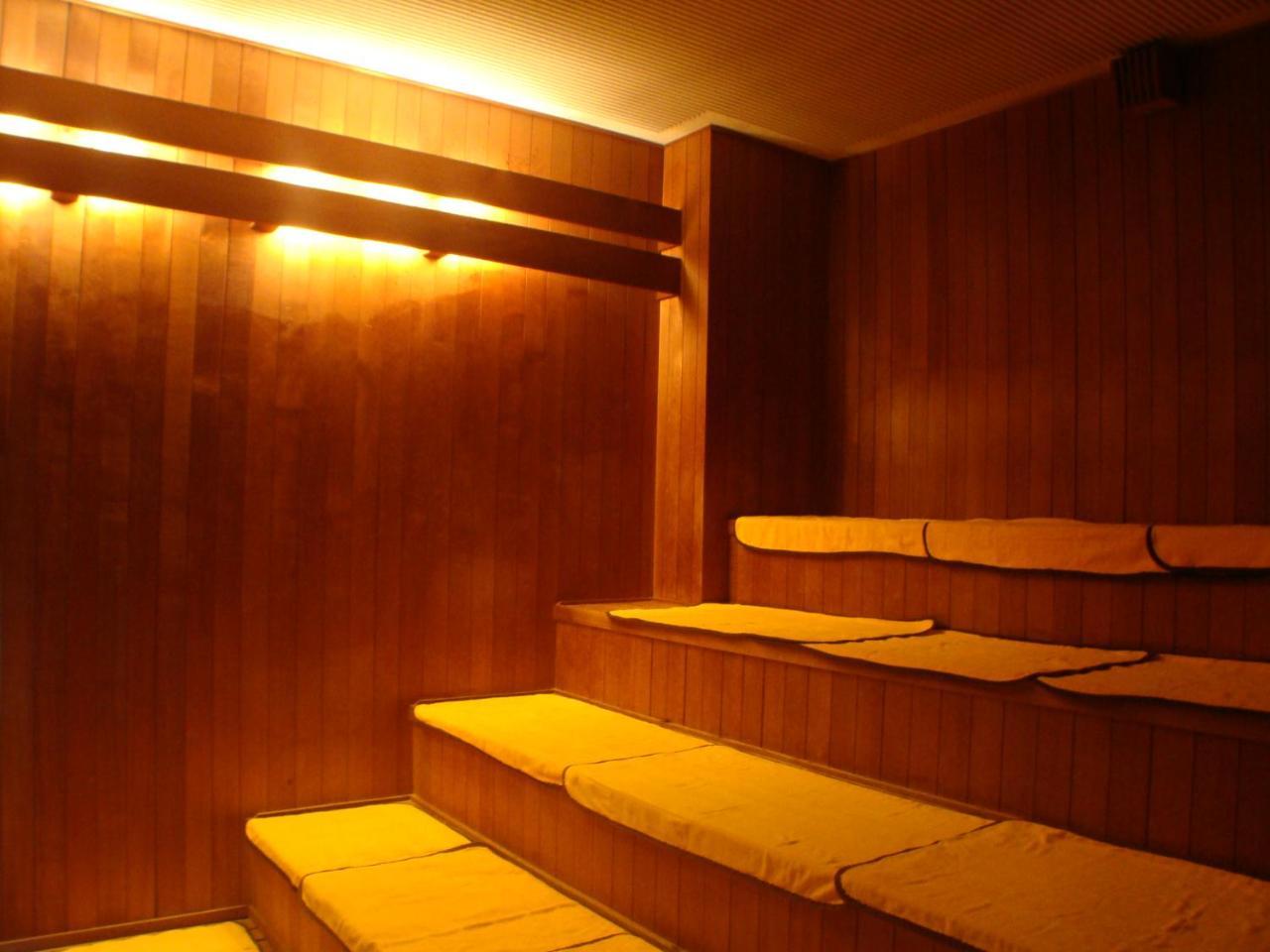 Kumamoto Capsule Hotel Exterior photo