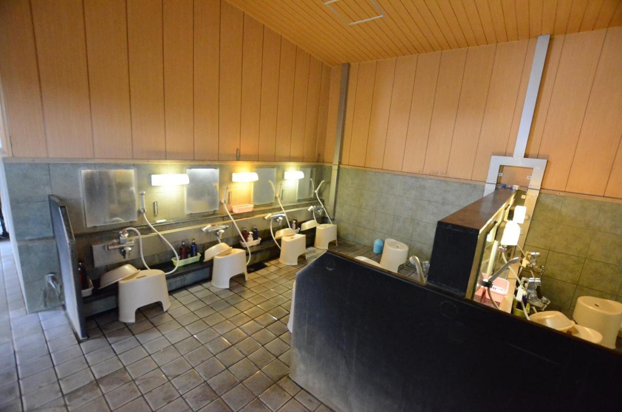 Kumamoto Capsule Hotel Exterior photo