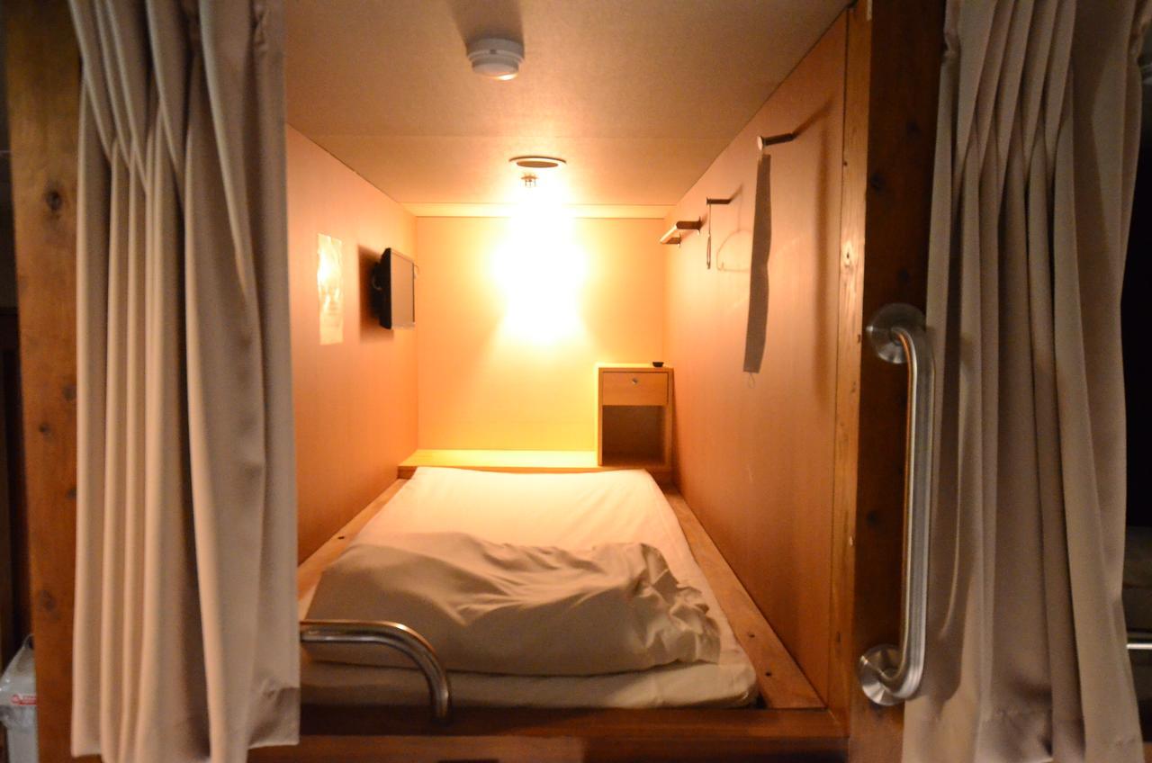 Kumamoto Capsule Hotel Exterior photo